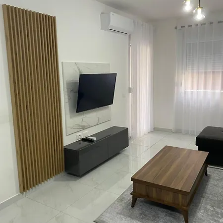 Apartament House
