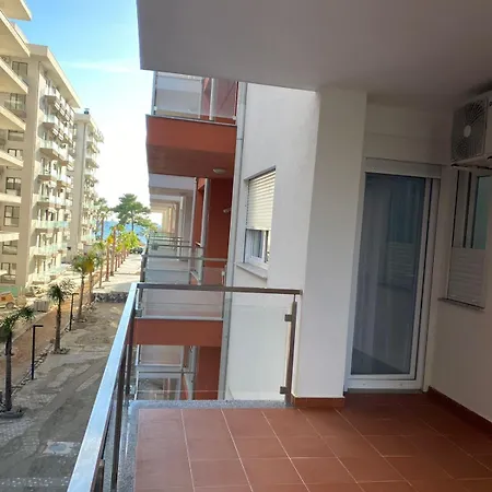 Apartament House